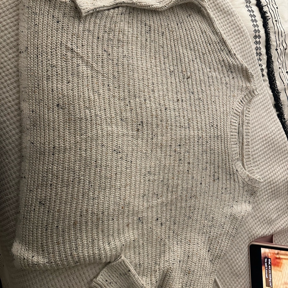 Cupio Cream Speckled Sweater